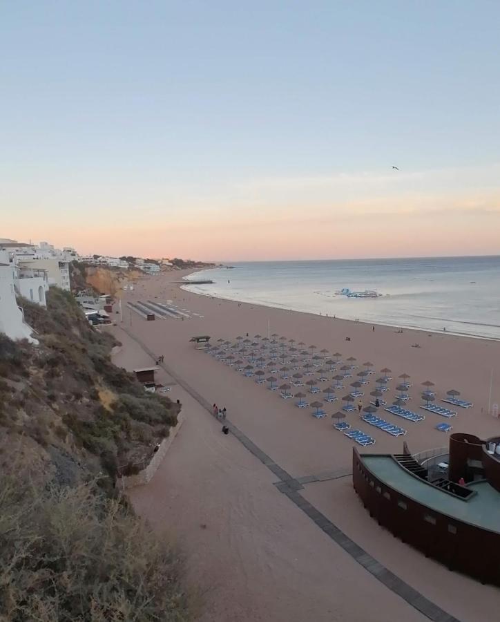 Simpatico Apartamento Com Piscina Em Albufeira Apartment ภายนอก รูปภาพ